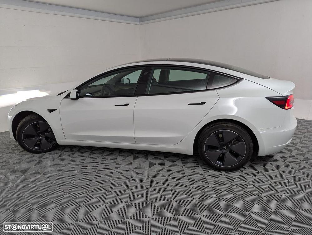 Tesla Model 3 Long Range Tração Traseira - 23