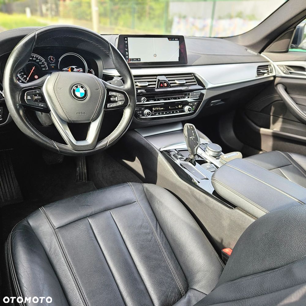 BMW Seria 5 - 16