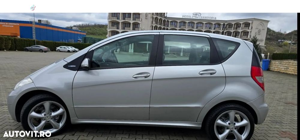 Mercedes-Benz A 150 BlueEFFICIENCY - 2