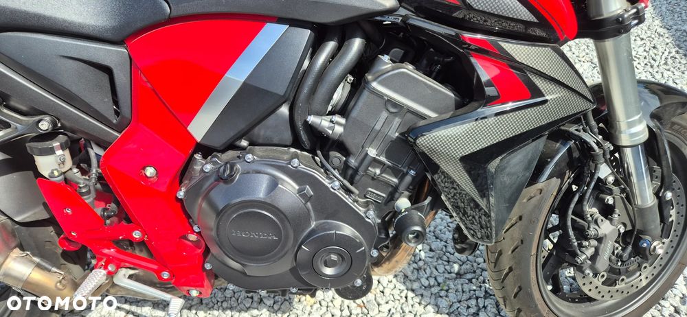 Honda CB - 15