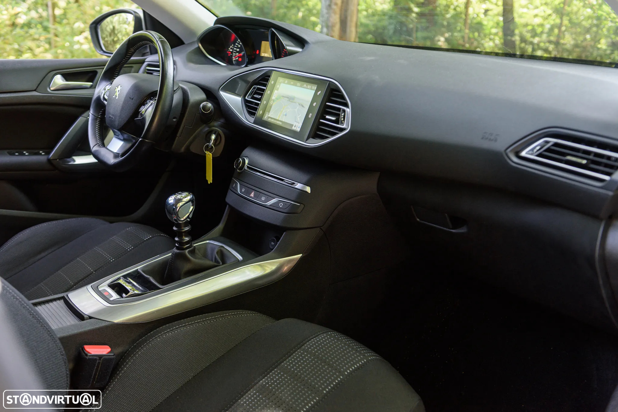 Peugeot 308 PureTech 130 GPF Stop & Start Allure - 33
