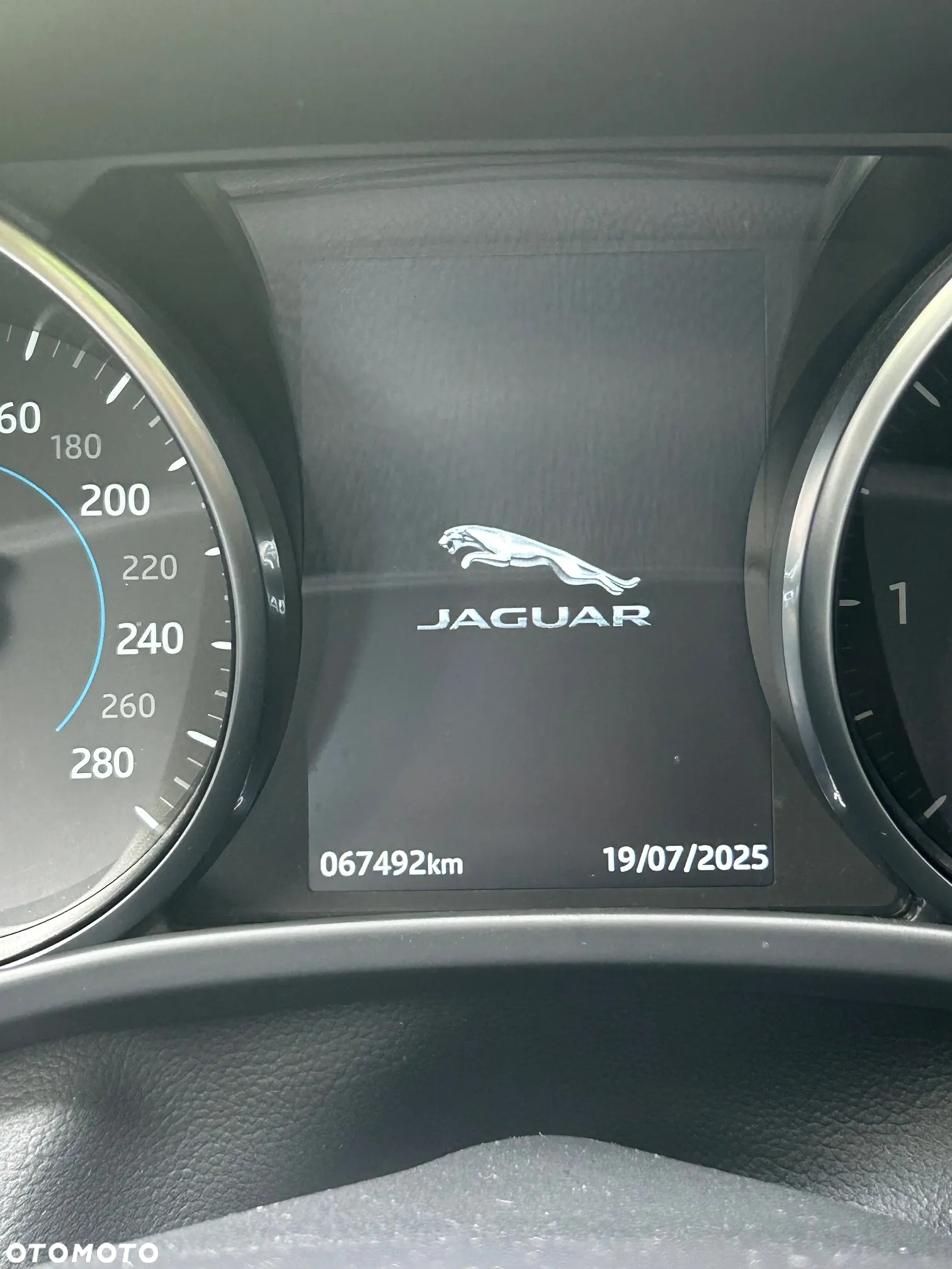 Jaguar F-Pace 2.0 i4D AWD Prestige - 10