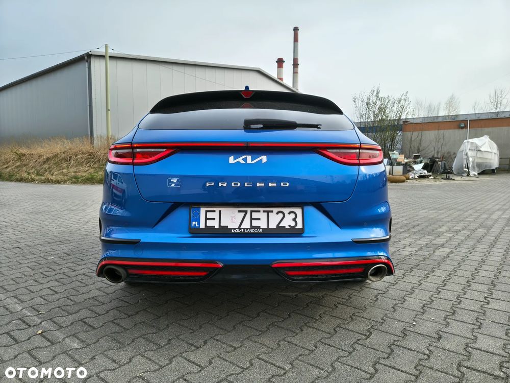 Kia ProCeed 1.6 T-GDI GT DCT - 3