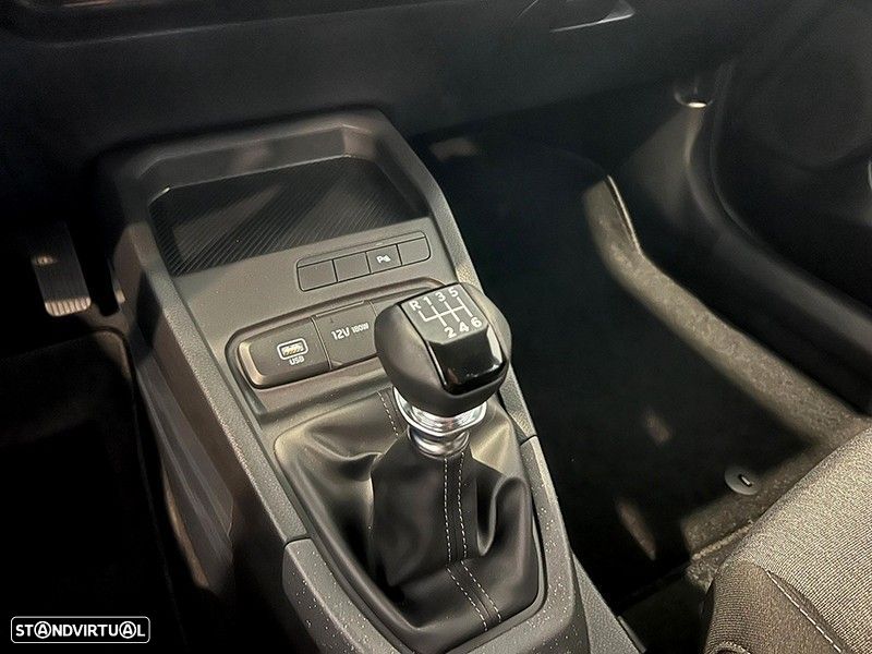 Kia Stonic 1.0 T-GDI Drive - 18