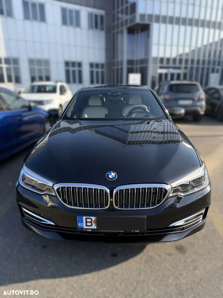 BMW Seria 5 530d xDrive Aut. Luxury Line - 5