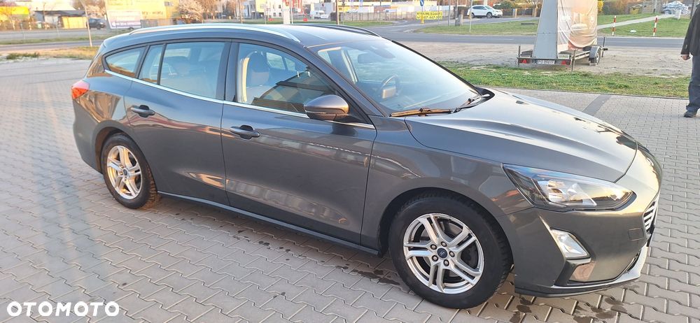 Ford Focus 1.0 EcoBoost Connected - 2
