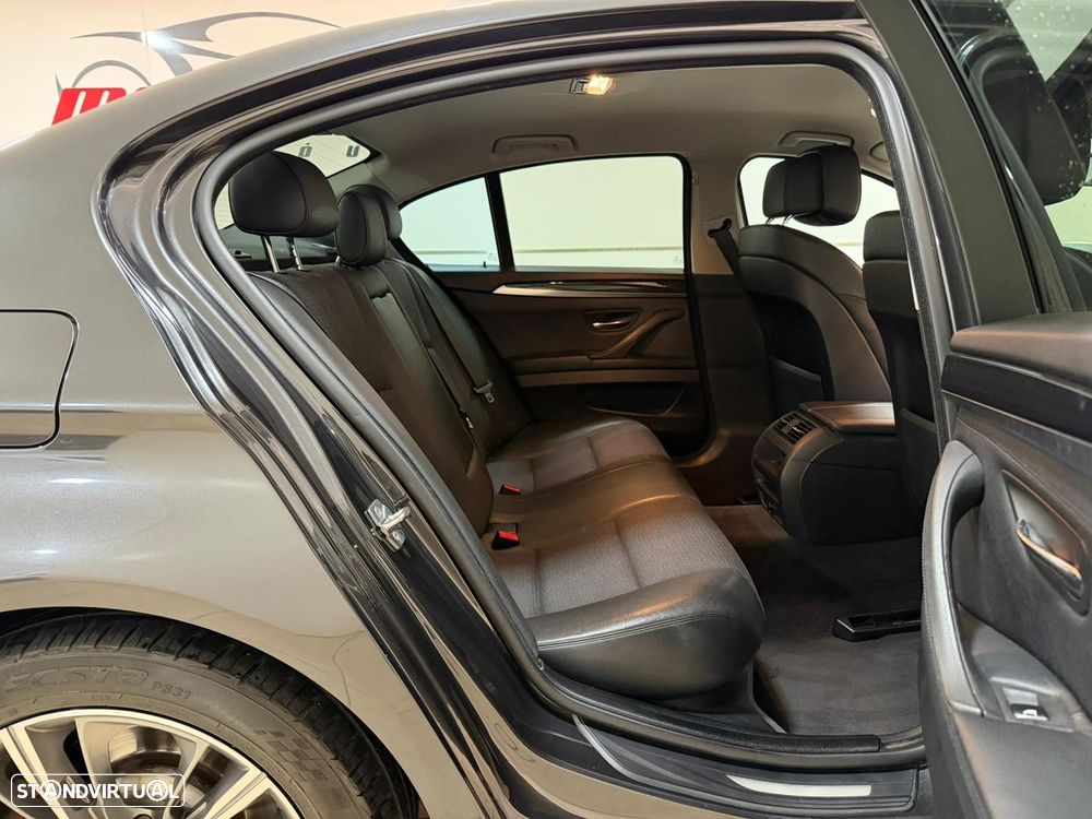 BMW 520 d Auto - 44