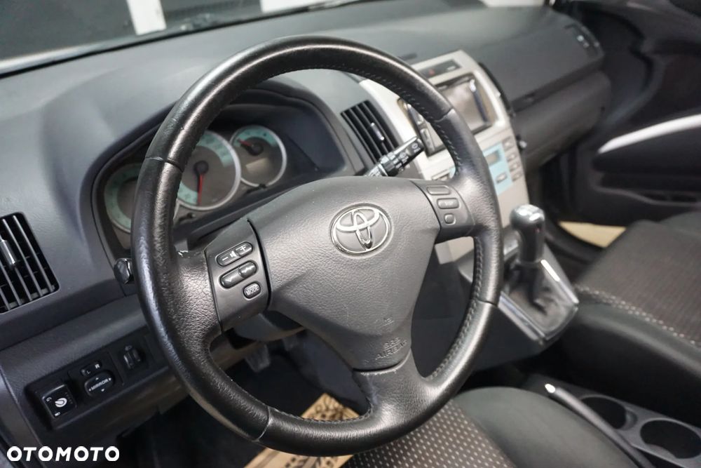 Toyota Corolla Verso 1.6 Sol - 18