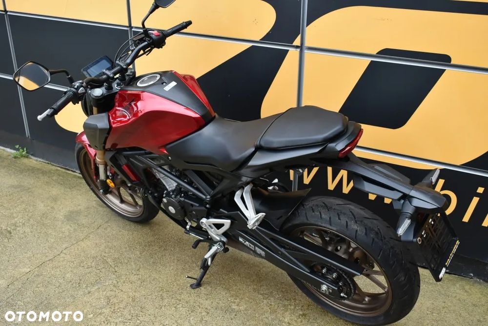 Honda CB - 9