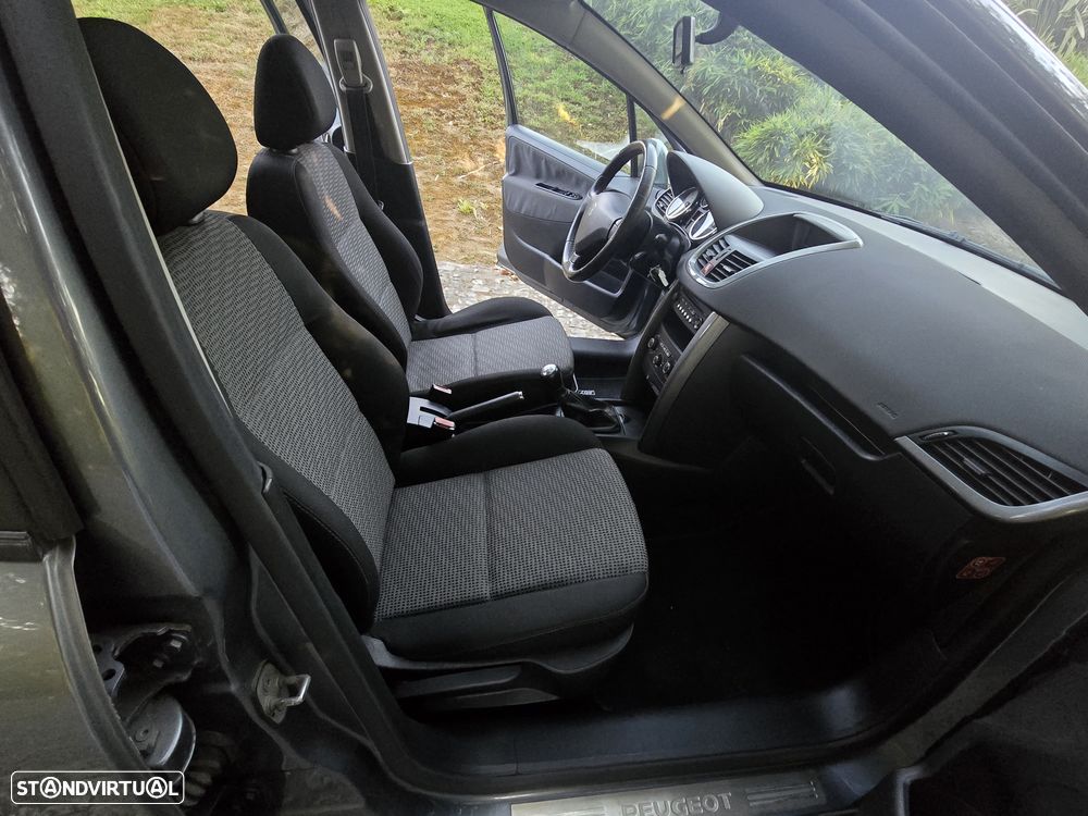 Peugeot 207 1.6 HDi Sport - 5