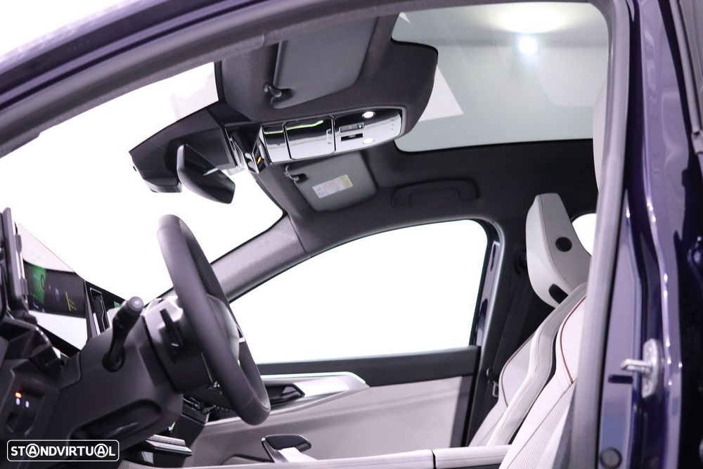 Renault Espace 1.2 Full Hybrid E-Tech Iconic - 26