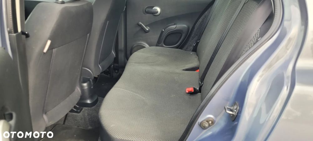 Nissan Micra - 10
