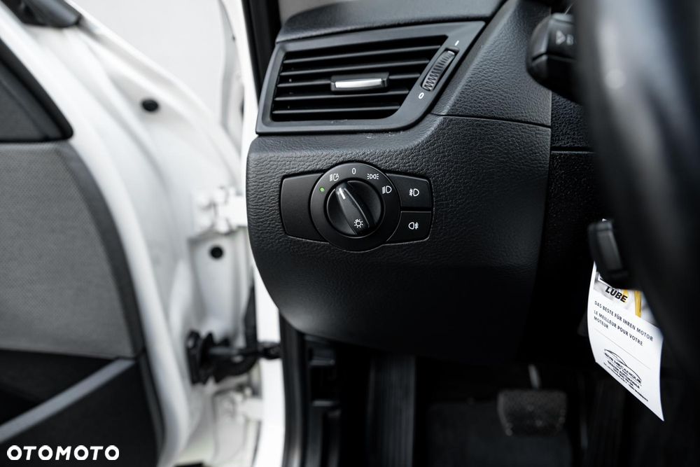 BMW X1 xDrive28i - 17