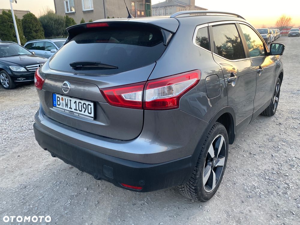 Nissan Qashqai 1.6 DIG-T N-Connecta - 14
