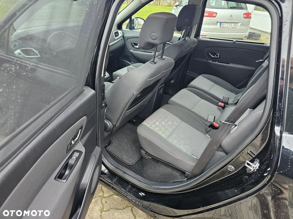 Renault Scenic - 10