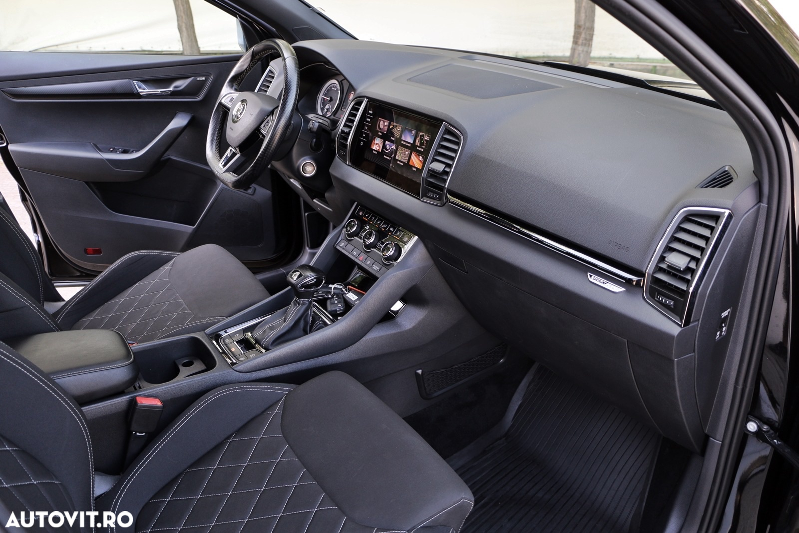 Skoda Karoq 2.0 TDI 4X4 DSG Sportline - 17