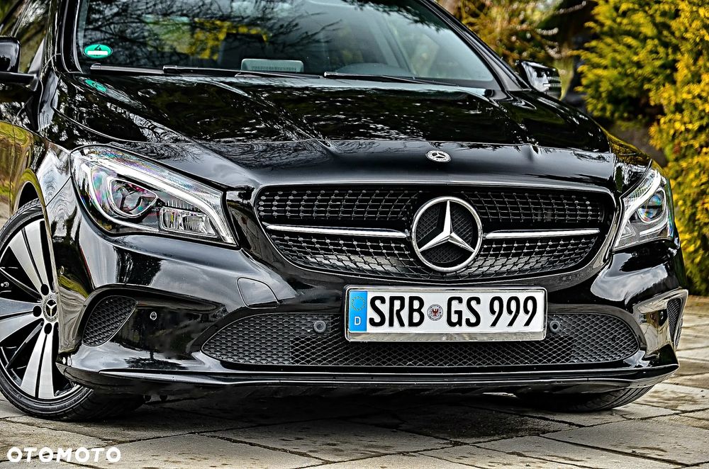 Mercedes-Benz CLA 200 7G-DCT Peak Edition - 12