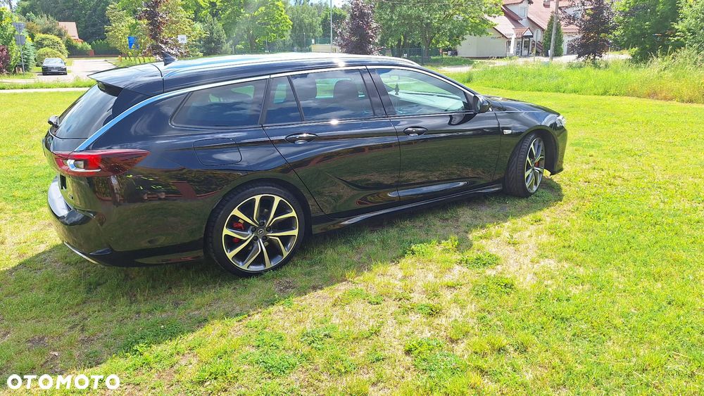 Opel Insignia 2.0 Direct InjectionTurbo GSI - 2