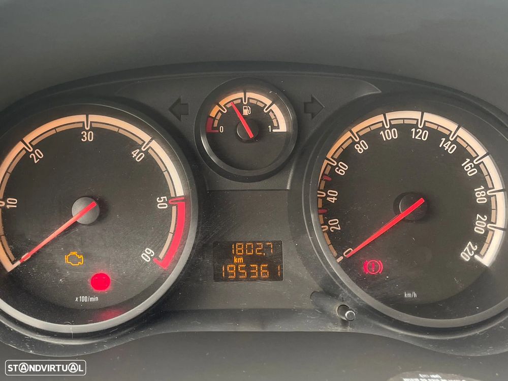 Opel Corsa 1.3 CDTi - 8