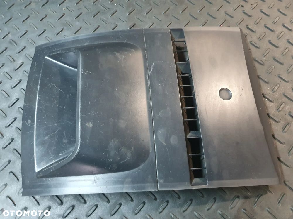 RENAULT MEGANE 2 BLENDA PLASTIK RAMKA OBUDOWA EKRANU WYŚWIETLACZA 82000078979 - 1