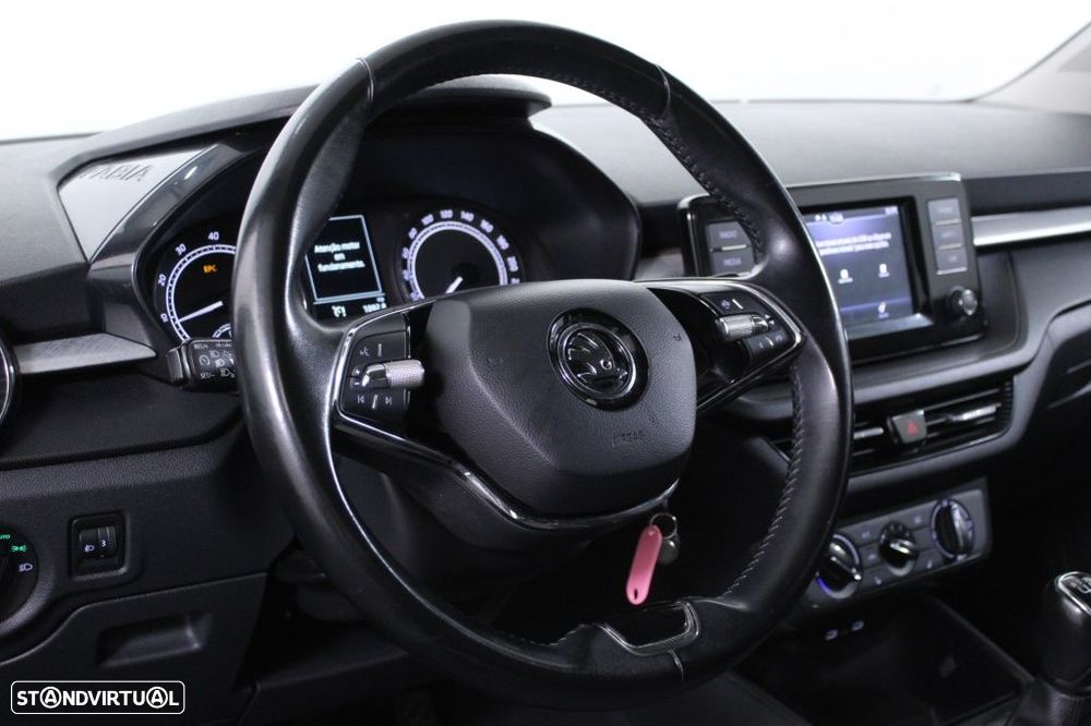 Skoda Fabia 1.0 MPI Selection - 21