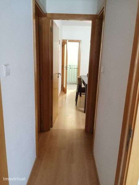 T2 Centro de Vila Real para alugar - Grande imagem: 2/8