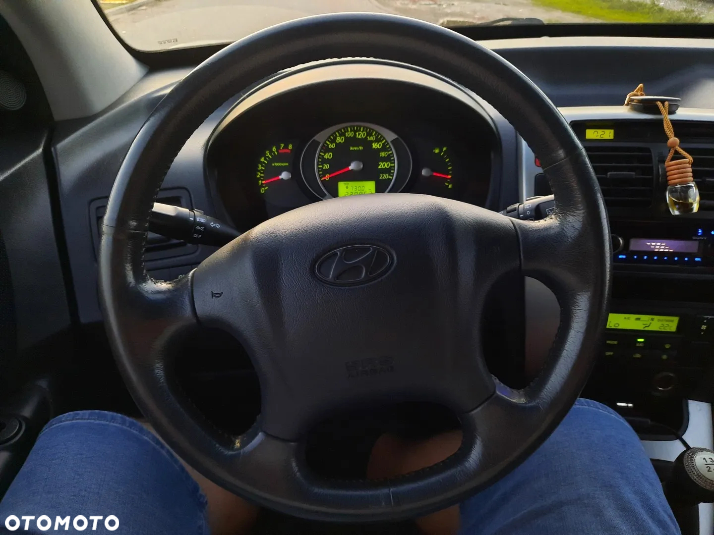 Hyundai Tucson 2.0 Comfort 2WD - 26