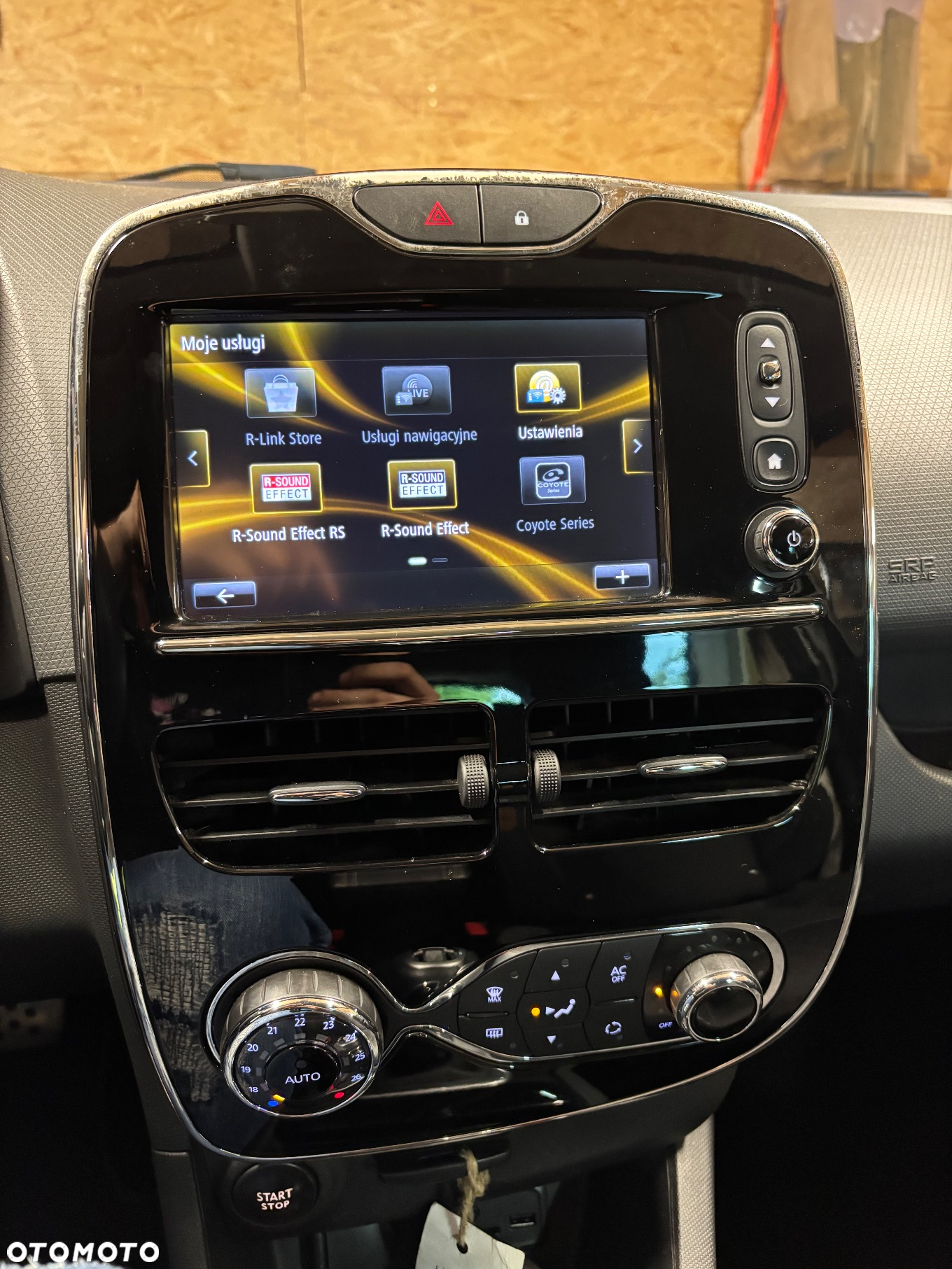 Renault Clio ENERGY TCe 120 EDC GT - 12
