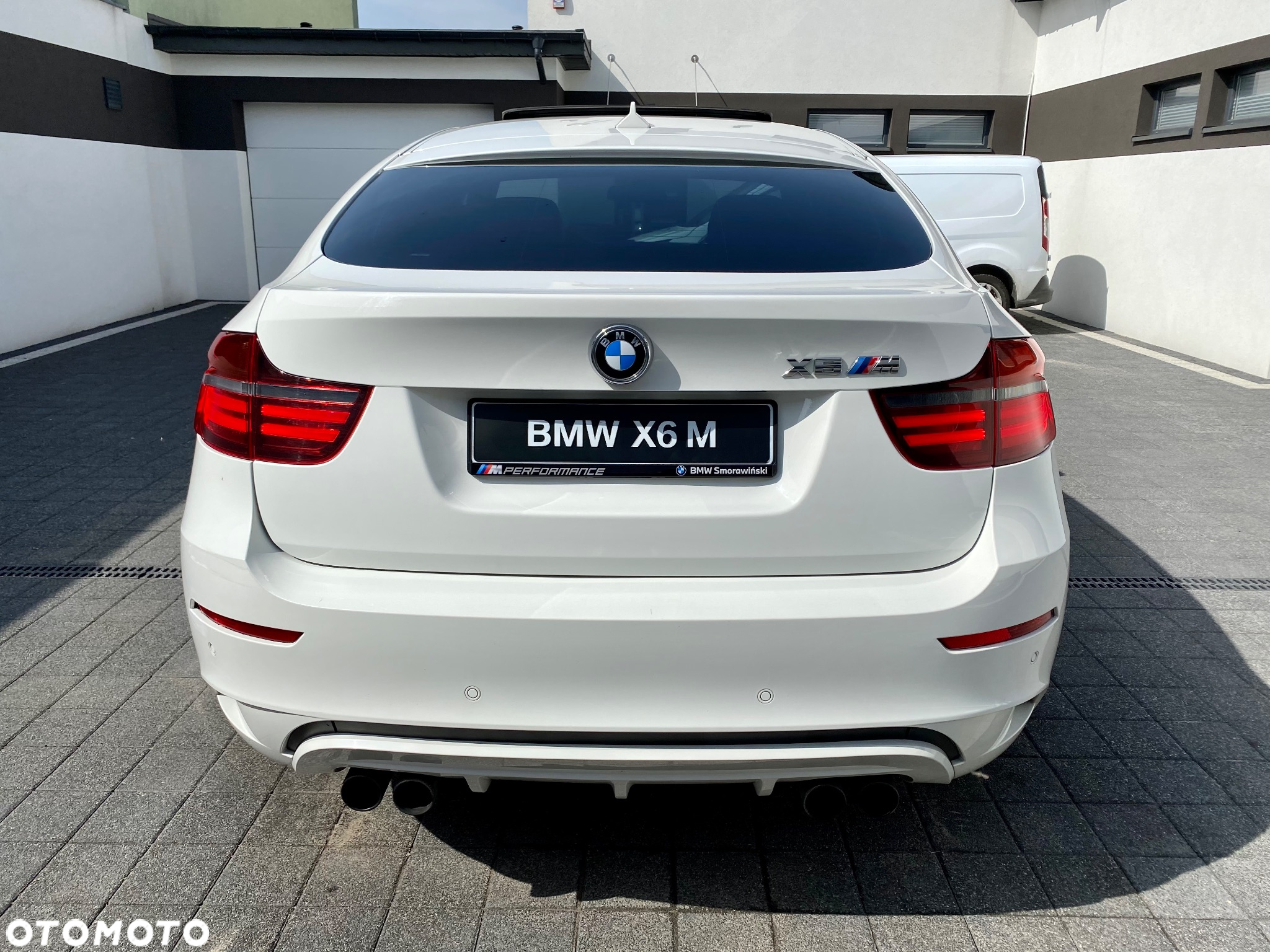 BMW X6M - 10