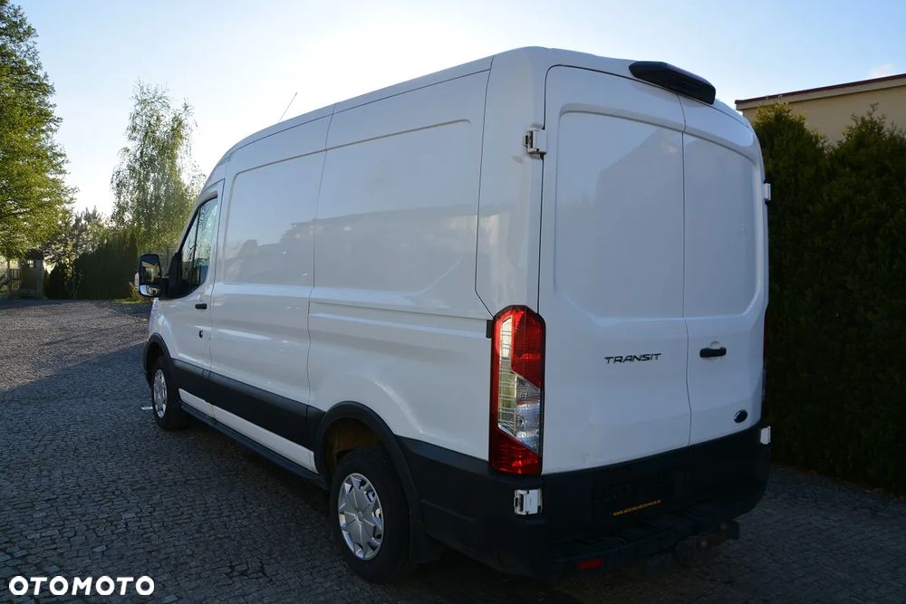 Ford Transit - 10