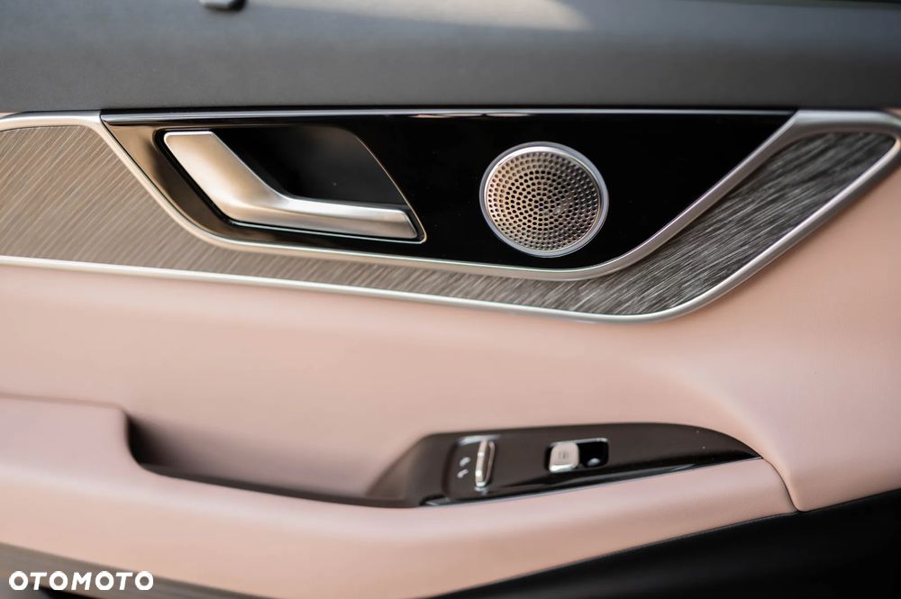 Chery Tiggo 9 - 15