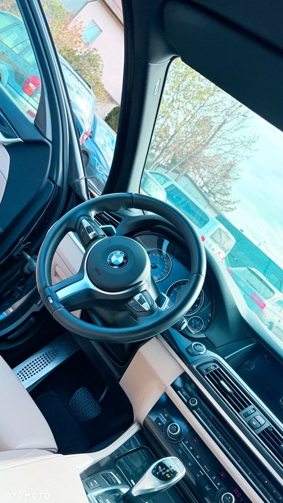BMW Seria 5 528i xDrive Sport-Aut Luxury Line - 19