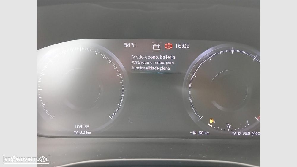 Volvo XC 40 1.5 T3 Tech Edition - 15