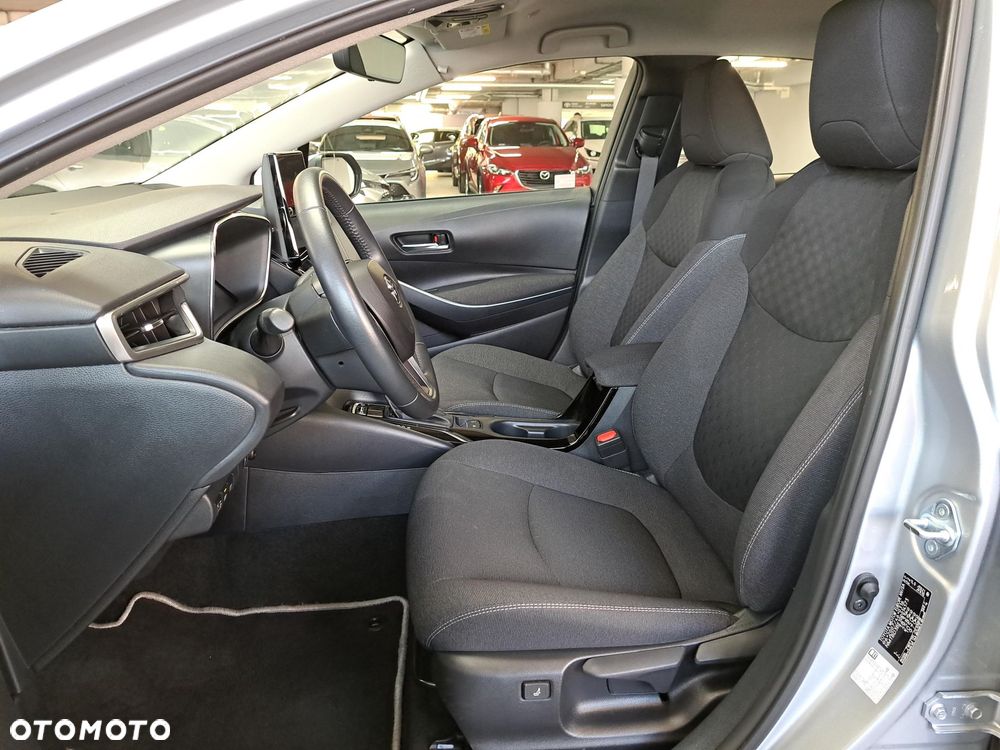 Toyota Corolla 1.8 Hybrid Comfort - 11