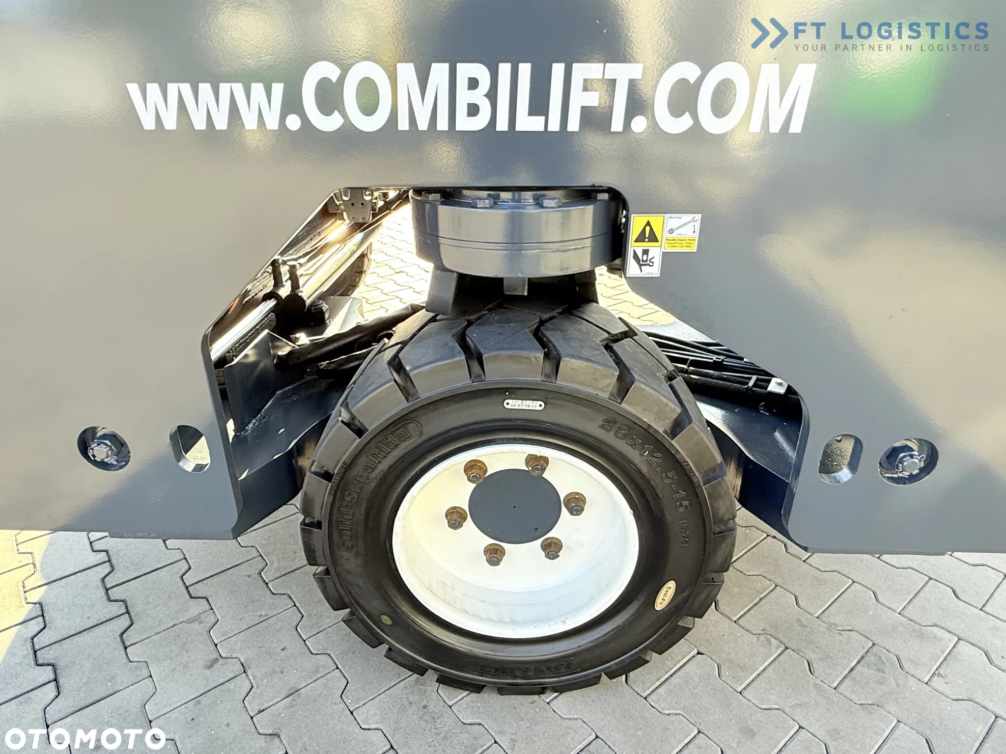 Combilift WÓZEK CZTEROKIERUNKOWY - WIELOKIERUNKOWY C5000XL / GAS / DUPLEX 6000MM /JEDYNE 3479 MOTOGODZIN /  PRZESUW WIDEŁ / PEŁNA KABINA / STAN IDEALNY / Szeroka oferta wózków czterokierunkowych i bocznych, dopasowanych do różnorodnych potrzeb i zastosowań - 25