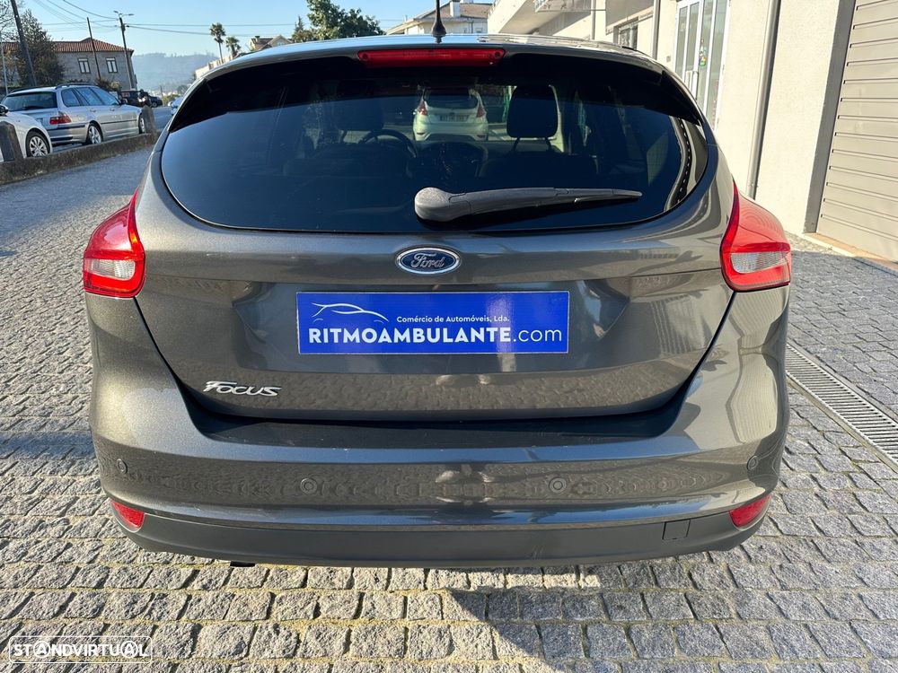 Ford Focus 1.0 SCTi Titanium - 2