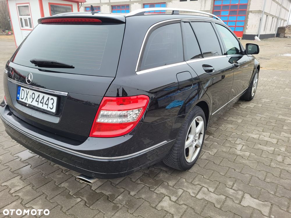 Mercedes-Benz Klasa C 230 7G-TRONIC Avantgarde - 21