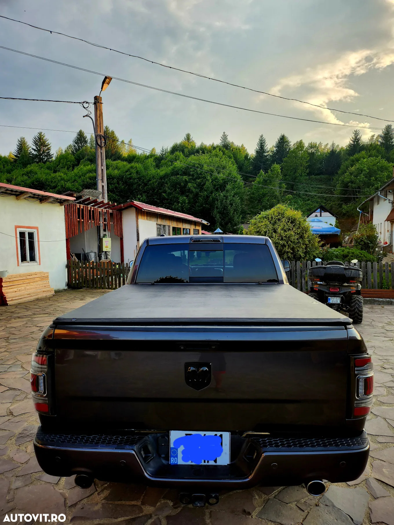 Dodge RAM - 6