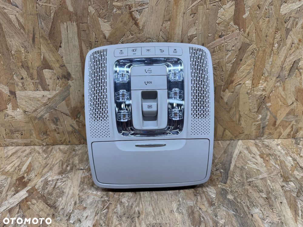 Lampka podsufitki Mercedes gle 167 - 1