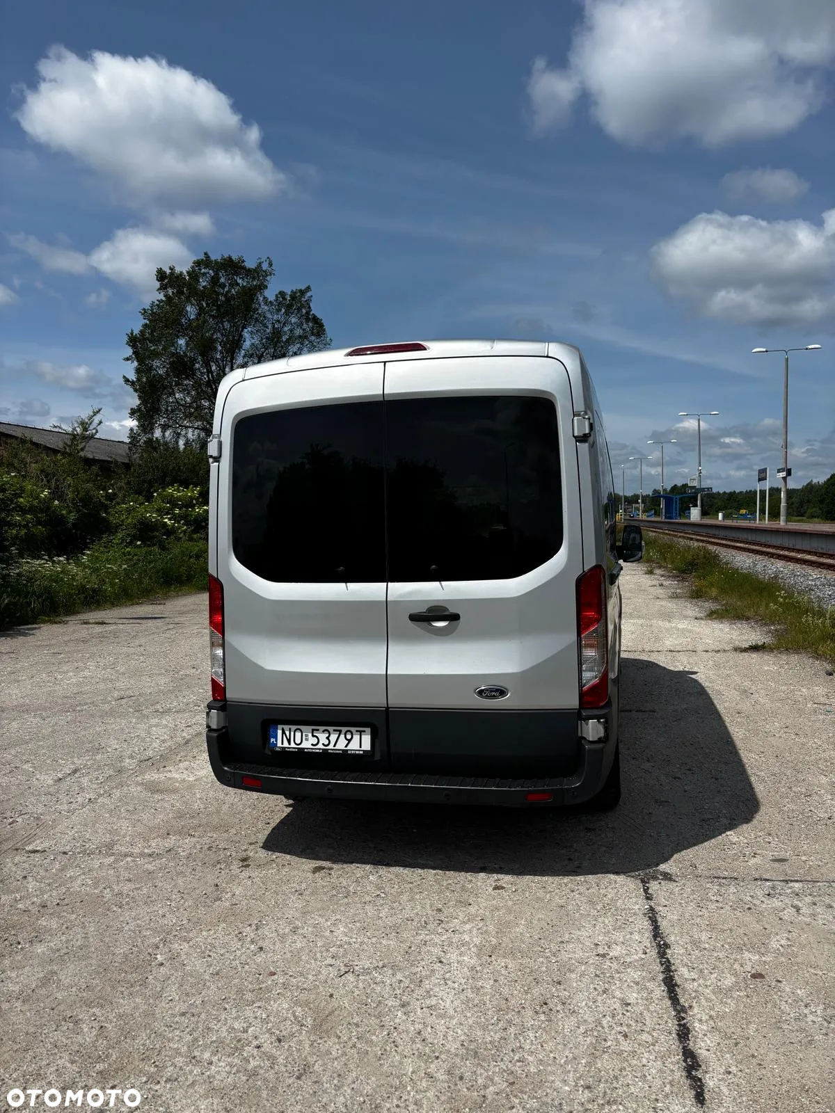 Ford Transit - 4