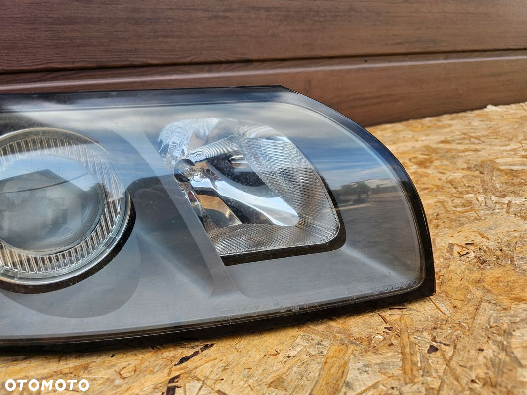 Volvo V50 S40 Ii Lampa Prawa Przednia Prawy Przód Europa Jasny wkład - 2