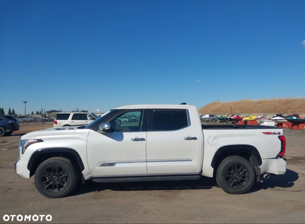 Toyota Tundra - 5