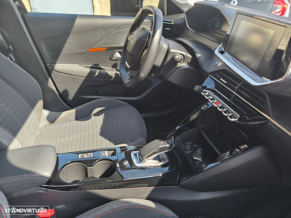 Peugeot e-208 Active Pack - 9