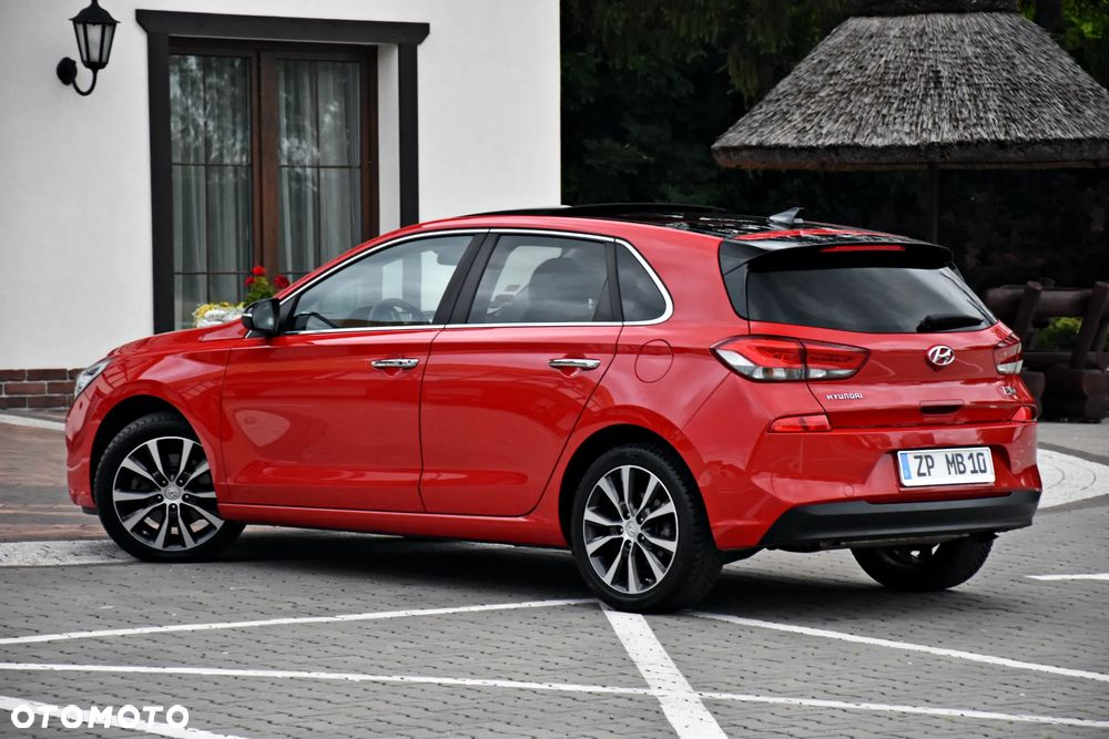 Hyundai i30 1.0 T-GDI Connect & Go - 17