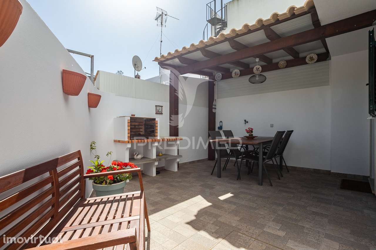 Moradia T2+1 com Logradouro, Terraço e Estacionamento – Cabanas de... - Grande imagem: 5/40