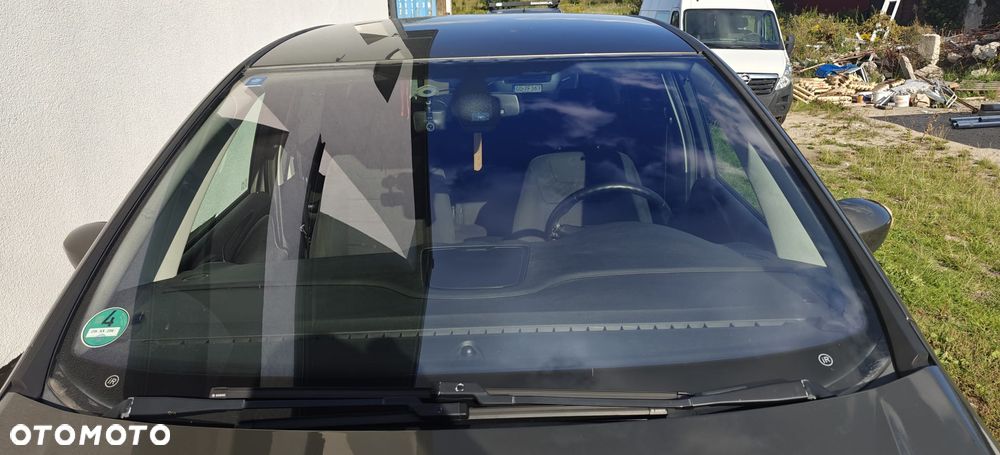 Ford S-Max - 11