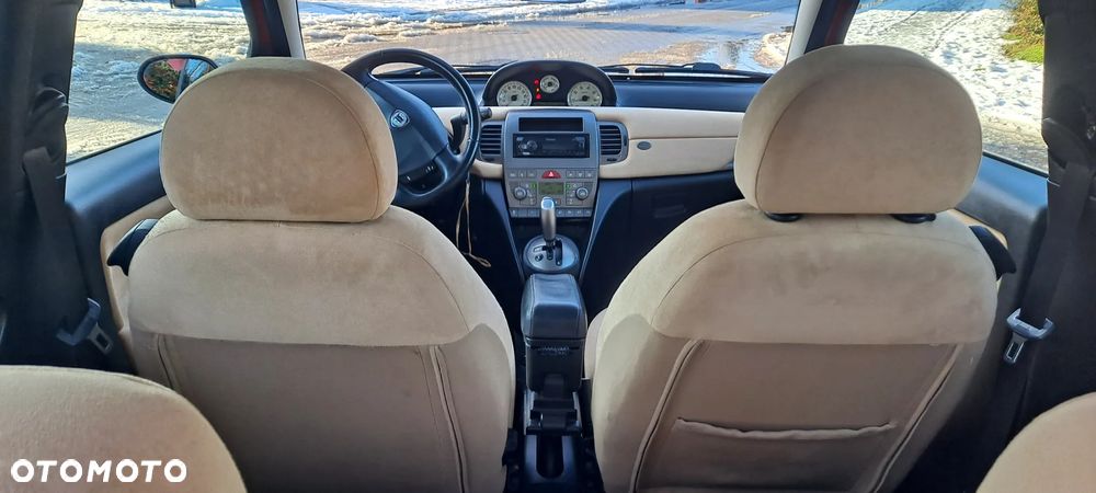 Lancia Ypsilon Y 1.4 16v Automatik Platino - 7