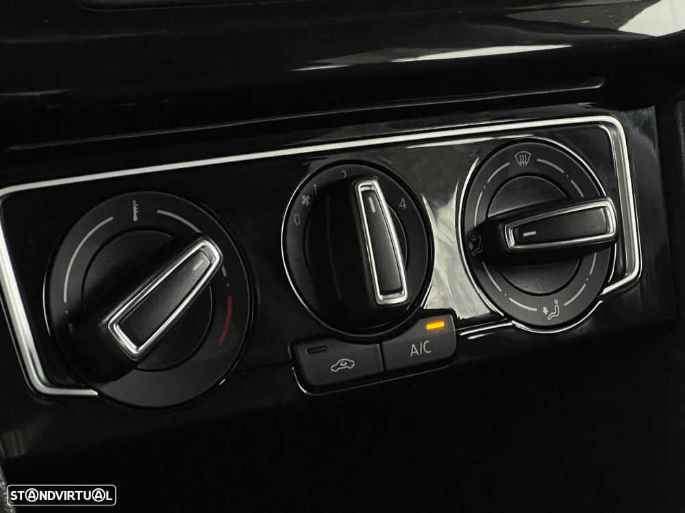 VW Polo 1.0 Confortline - 11