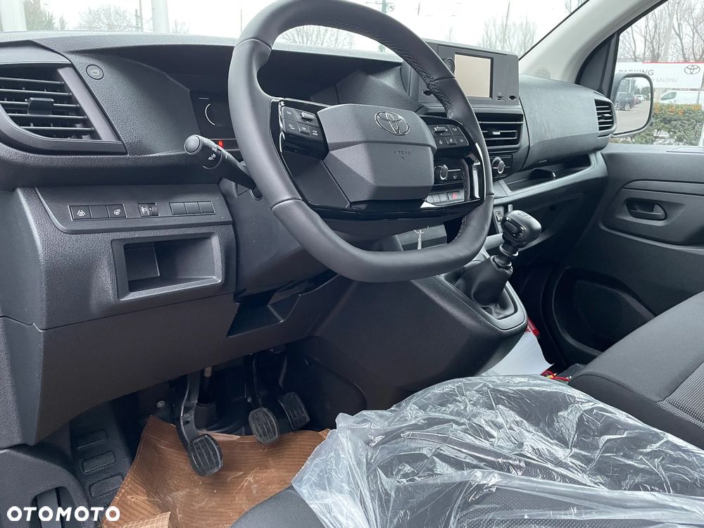 Toyota ProAce - 12