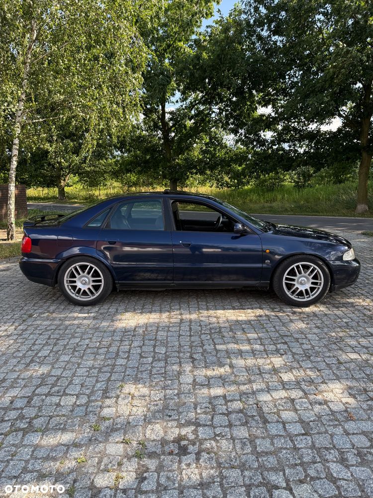 Audi A4 Limousine 1.8T - 5
